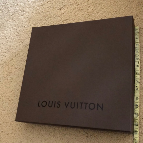 Louis Vuitton Box - Picture 4 of 6